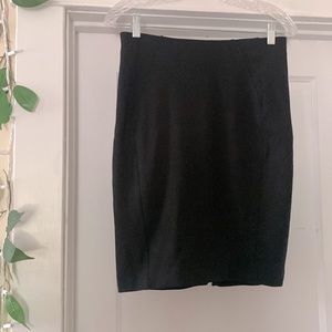 H&M black elastic waist pencil skirt